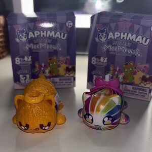 Set of two series 6 carnival treat meemeows